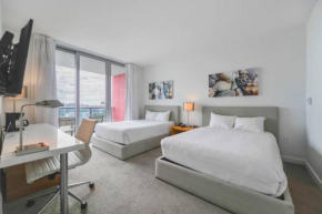 Awesome 2BR Apt At Beachwalk Resort With Pool 2503